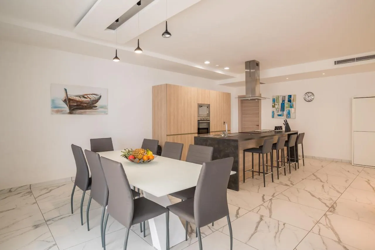 The Sea-Bank Villa Apartments Marsaskala