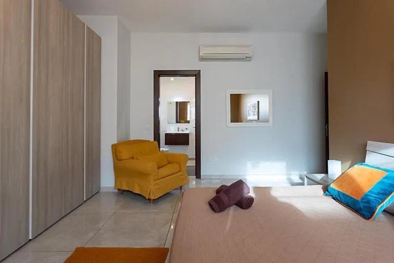 The Sea-Bank Villa Apartments Marsaskala
