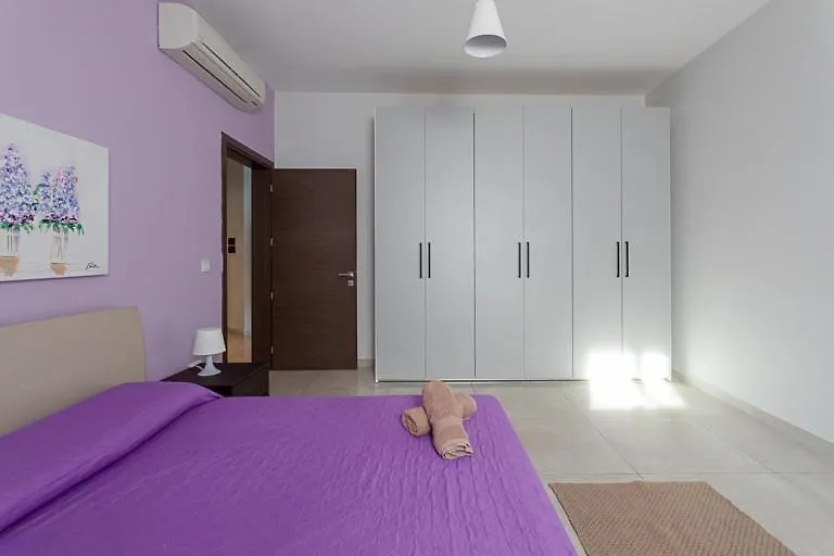 The Sea-Bank Villa Apartments Marsaskala