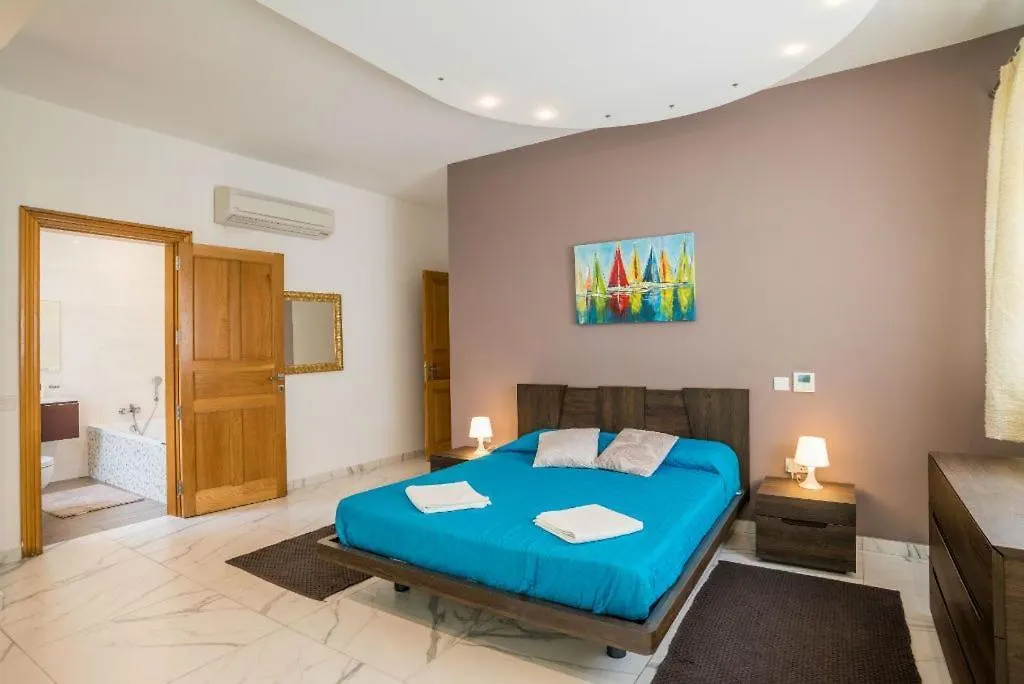 The Sea-Bank Villa Apartments Marsaskala Malta