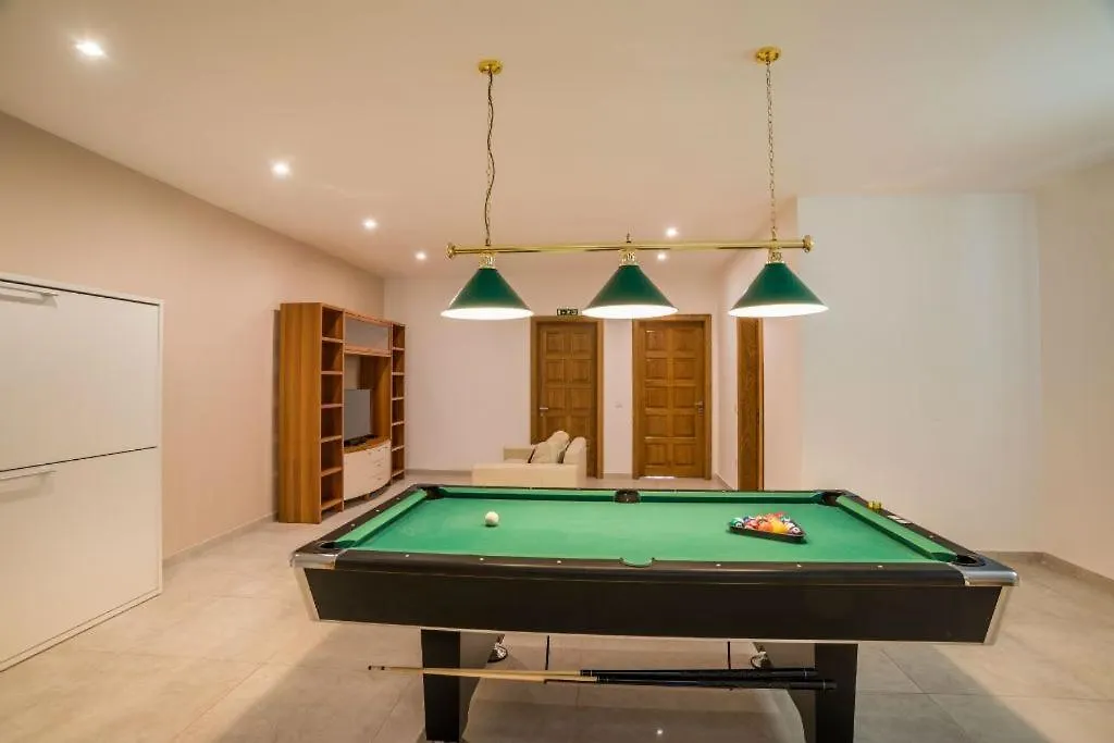 The Sea-Bank Villa Apartments Marsaskala